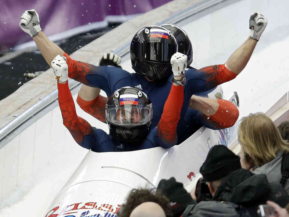Alexey Negodaylo Dmitry Trunenkov Alexey Voevoda Alexander Zubkov Olympisch Kampioen Sotsji 2014 Bobsleeën Viermansbob Mannen